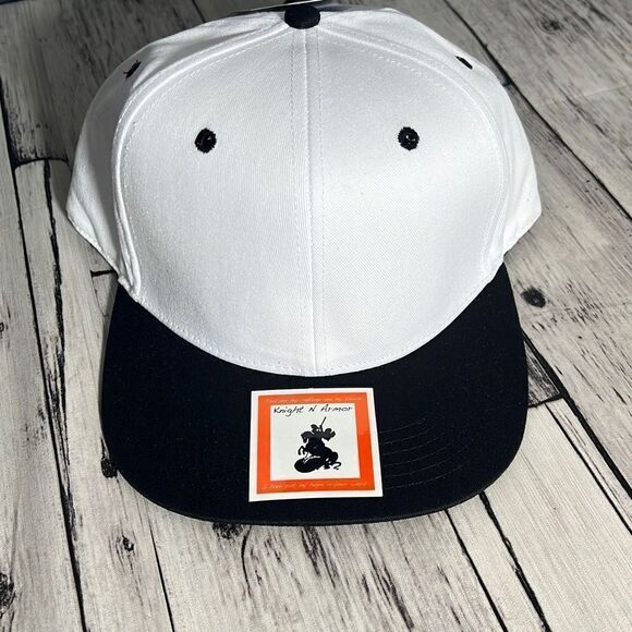 Knight N Armor Men's Ball Cap In Black & White NWT - Picture 1 of 8